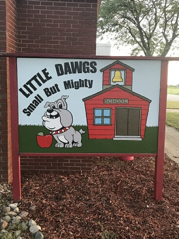 Little Dawgs Sign